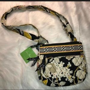 VERA BRADLEY | DOGWOOD | SHOULDER BAG